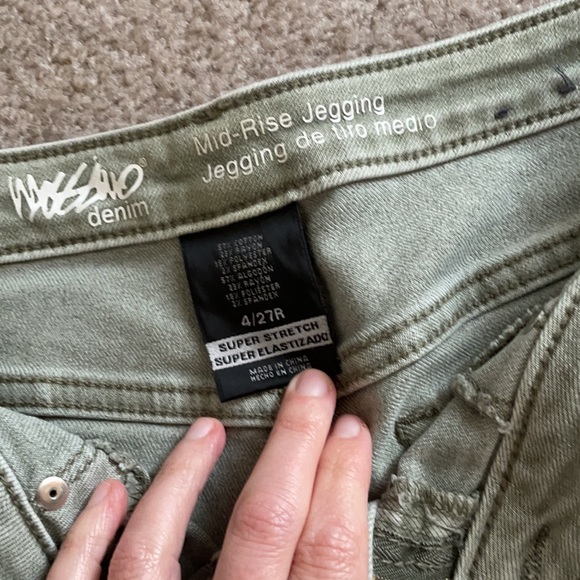 Mossimo Mid Rise Jegging - Picture 3 of 4
